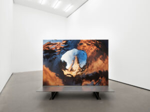 olafnicolai ineverlookatyoufromwhichplaceyouseeme eigenartberlin studio violet violaeickmeier 01 